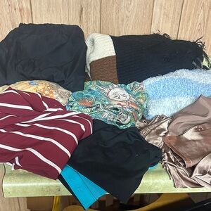 Assorted Clothing Bundle 9pc